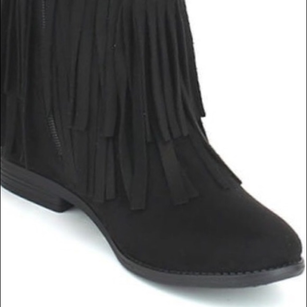 Black suede fringe boots